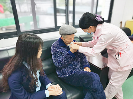 生活照料